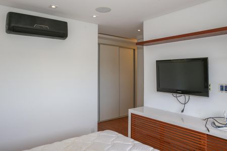 Apartamento para alugar com 118m², 3 quartos e 3 vagasSuíte 1