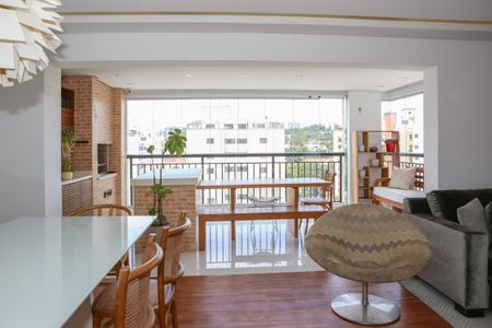 Sala de apartamento para alugar com 3 quartos, 118m² em Lapa, São Paulo