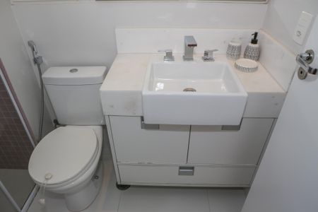 Apartamento para alugar com 118m², 3 quartos e 3 vagasBanheiro da Suíte 2