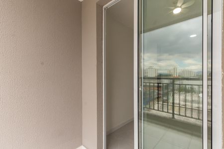 Apartamento para alugar com 24m², 1 quarto e sem vagaVaranda e Área de Serviço