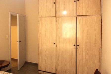 Quarto de apartamento para alugar com 1 quarto, 55m² em Boqueirão, Santos