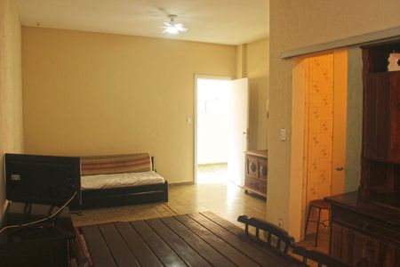 Sala de apartamento para alugar com 1 quarto, 55m² em Boqueirão, Santos