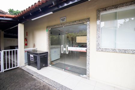 Apartamento para alugar com 51m², 2 quartos e 1 vaga Apartamento para alugar com 51m², 2 quartos e 1 vagaÁrea comum - Salão de festas