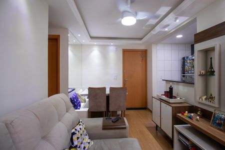 Sala de apartamento para alugar com 2 quartos, 51m² em Colégio, Rio de Janeiro