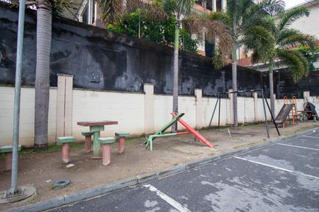Apartamento para alugar com 51m², 2 quartos e 1 vaga Apartamento para alugar com 51m², 2 quartos e 1 vagaÁrea comum - Playground