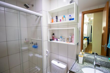 Apartamento para alugar com 51m², 2 quartos e 1 vaga Apartamento para alugar com 51m², 2 quartos e 1 vagaBanheiro da Suíte