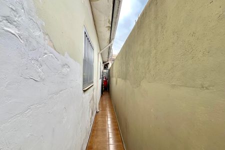 Casa à venda com 80m², 2 quartos e 1 vagaQuintal
