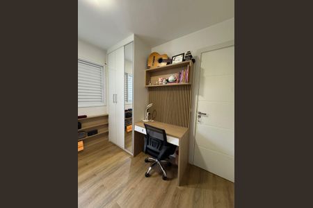 Apartamento à venda com 100m², 3 quartos e 2 vagasQuarto