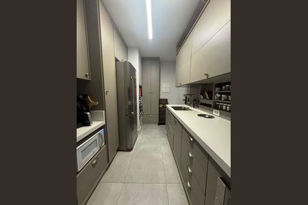 Apartamento à venda com 100m², 3 quartos e 2 vagasCozinha