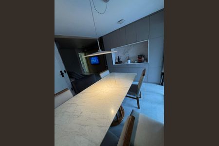 Apartamento à venda com 100m², 3 quartos e 2 vagasVaranda