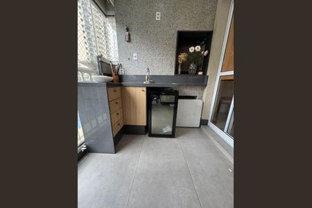 Apartamento à venda com 100m², 3 quartos e 2 vagasVaranda