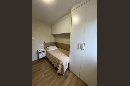 Apartamento à venda com 100m², 3 quartos e 2 vagasQuarto