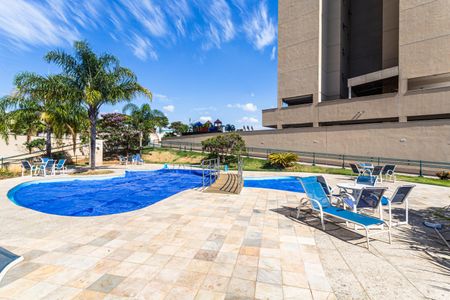 Apartamento à venda com 96m², 3 quartos e 2 vagasÁrea comum - Piscina