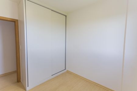 Apartamento à venda com 96m², 3 quartos e 2 vagasQuarto 2