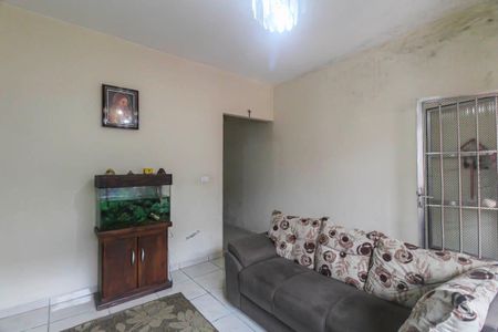 Casa à venda com 280m², 7 quartos e 3 vagas Casa à venda com 280m², 7 quartos e 3 vagasSala