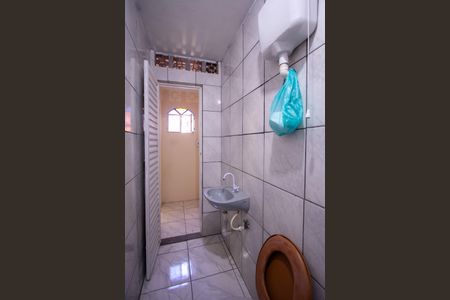 Banheiro de casa para alugar com 1 quarto, 50m² em Gradim, São Gonçalo