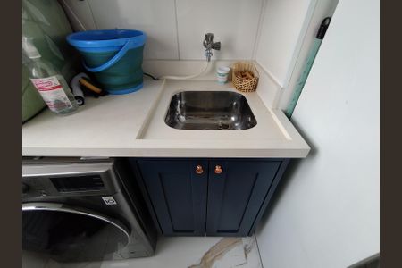 Apartamento à venda com 70m², 3 quartos e 1 vagaÁrea de Serviço