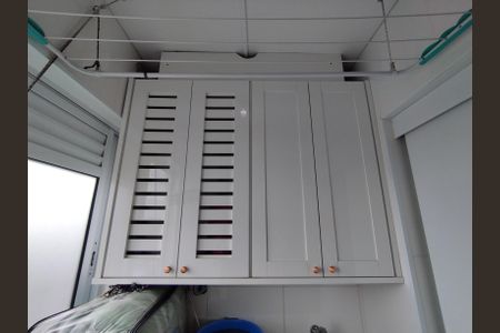 Apartamento à venda com 70m², 3 quartos e 1 vagaÁrea de Serviço