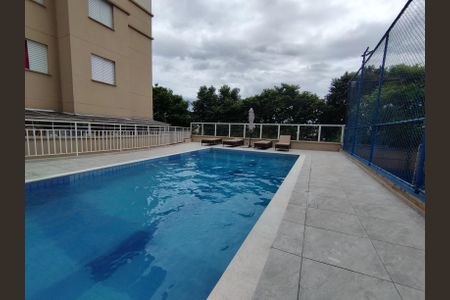 Apartamento à venda com 70m², 3 quartos e 1 vagaÁrea comum - Piscina