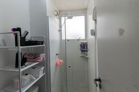 Banheiro de apartamento para alugar com 2 quartos, 28m² em Jardim Monte Alegre, São Paulo