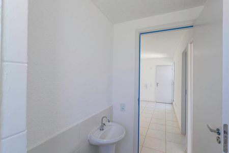 Apartamento para alugar com 46m², 2 quartos e 1 vagaBanheiro social 