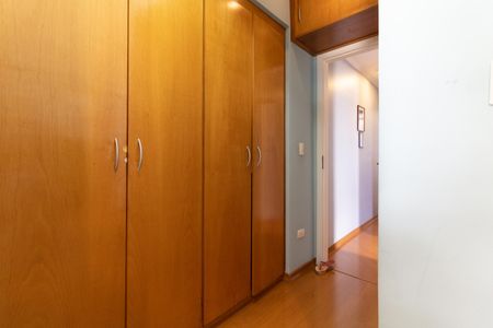 Apartamento à venda com 82m², 3 quartos e 2 vagas Apartamento à venda com 82m², 3 quartos e 2 vagasSuíte