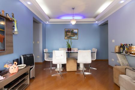 Apartamento à venda com 82m², 3 quartos e 2 vagas Apartamento à venda com 82m², 3 quartos e 2 vagasSala