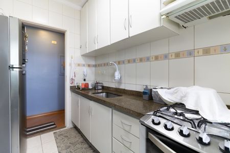 Apartamento à venda com 82m², 3 quartos e 2 vagas Apartamento à venda com 82m², 3 quartos e 2 vagasCozinha