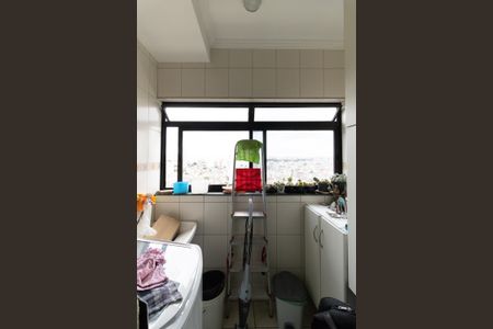 Apartamento à venda com 82m², 3 quartos e 2 vagas Apartamento à venda com 82m², 3 quartos e 2 vagasLavanderia