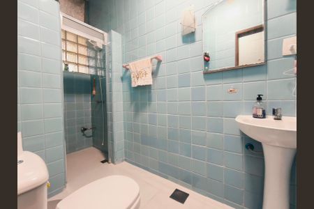 Apartamento à venda com 202m², 3 quartos e sem vagaBanheiro da Suíte