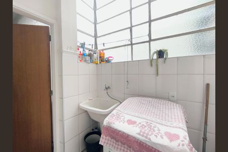 Apartamento à venda com 202m², 3 quartos e sem vagaÁrea de Serviço e banheiro de seviço