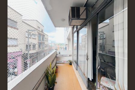 Apartamento à venda com 202m², 3 quartos e sem vagaSala