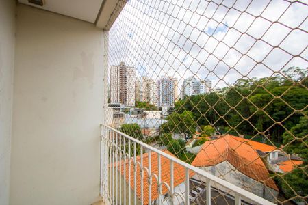 Apartamento para alugar com 78m², 3 quartos e 2 vagasVaranda do quarto 1