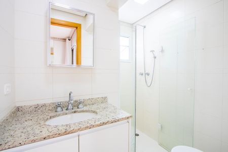 Apartamento para alugar com 78m², 3 quartos e 2 vagasBanheiro do quarto 1