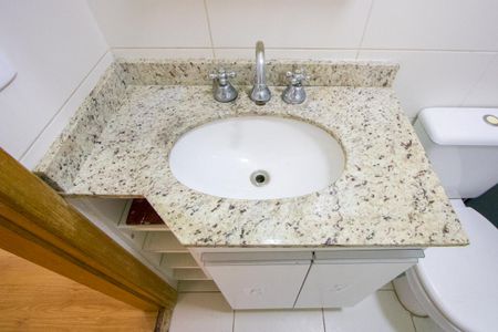 Apartamento para alugar com 78m², 3 quartos e 2 vagasBanheiro social