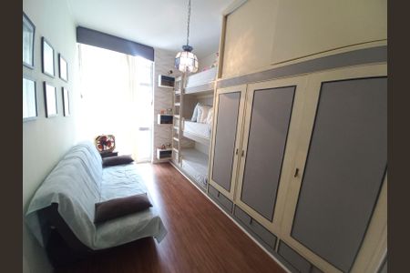 Quarto de apartamento para alugar com 1 quarto, 69m² em Itararé, São Vicente