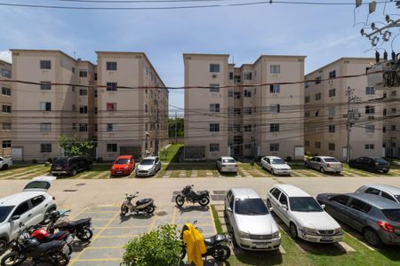 Vista do Quarto 1 de apartamento para alugar com 2 quartos, 46m² em Santíssimo, Rio de Janeiro
