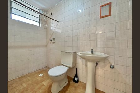 Banheiro de apartamento para alugar com 1 quarto, 35m² em Rondônia, Novo Hamburgo