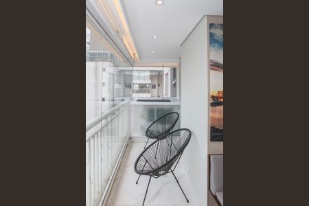 Apartamento à venda com 100m², 3 quartos e 2 vagasSala