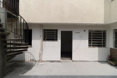 Casa à venda com 258m², 4 quartos e 2 vagas Casa à venda com 258m², 4 quartos e 2 vagasVista do Quarto 1