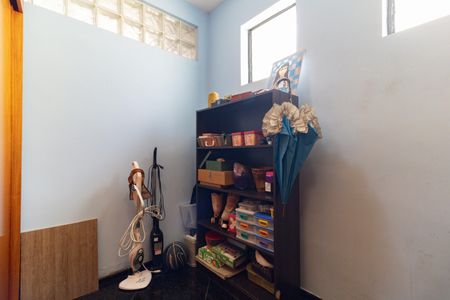 Casa à venda com 258m², 4 quartos e 2 vagas Casa à venda com 258m², 4 quartos e 2 vagasCloset do Quarto 1