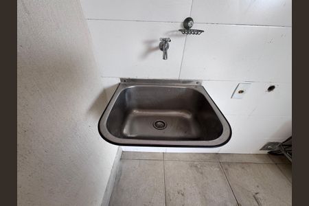 Casa de condomínio à venda com 149m², 3 quartos e 2 vagas Casa de condomínio à venda com 149m², 3 quartos e 2 vagasCozinha e Área de Serviço