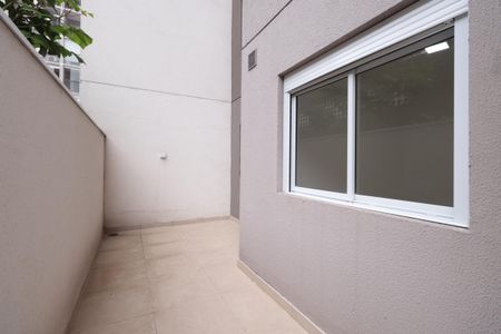 Apartamento para alugar com 70m², 2 quartos e 1 vagaVaranda