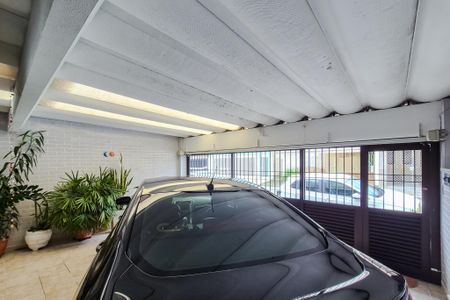 Casa à venda com 195m², 3 quartos e 1 vaga Casa à venda com 195m², 3 quartos e 1 vagaGaragem