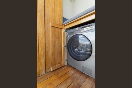 Apartamento à venda com 100m², 2 quartos e 2 vagasÁrea de Serviço