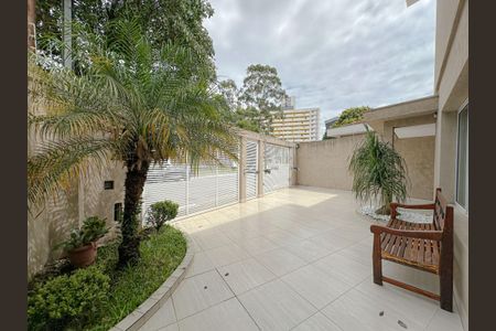 Casa à venda com 380m², 3 quartos e 2 vagasGaragem