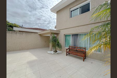 Casa à venda com 380m², 3 quartos e 2 vagasGaragem