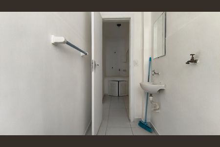 Banheiro de apartamento para alugar com 1 quarto, 26m² em Sé, São Paulo