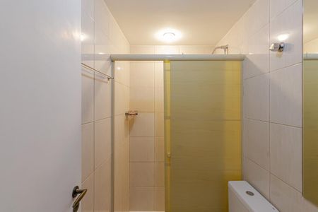 Banheiro  de apartamento à venda com 1 quarto, 55m² em Vila Nova Conceição, São Paulo
