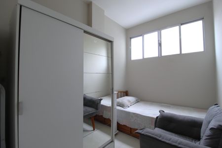 Apartamento à venda com 76m², 3 quartos e sem vagaQuarto 3